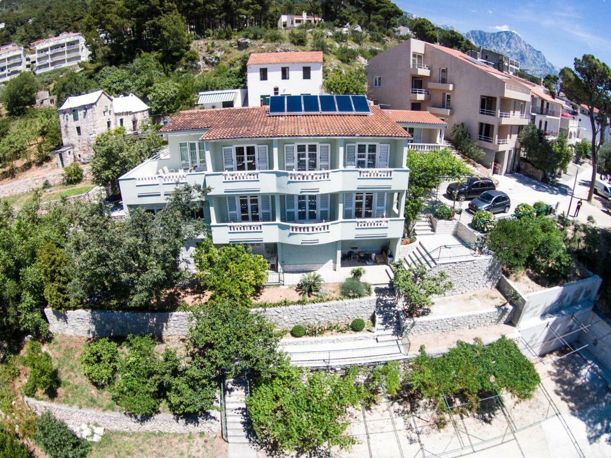 Guesthouse Dominovic Brela Exterior foto